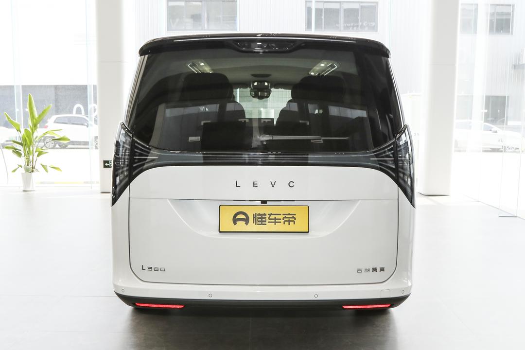 Geely Yizhen L380 2026, фото 6