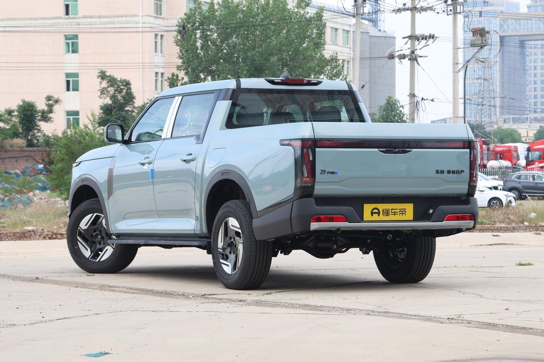 Dongfeng Zhengzhou Z9 GE PHEV 2026, фото 5