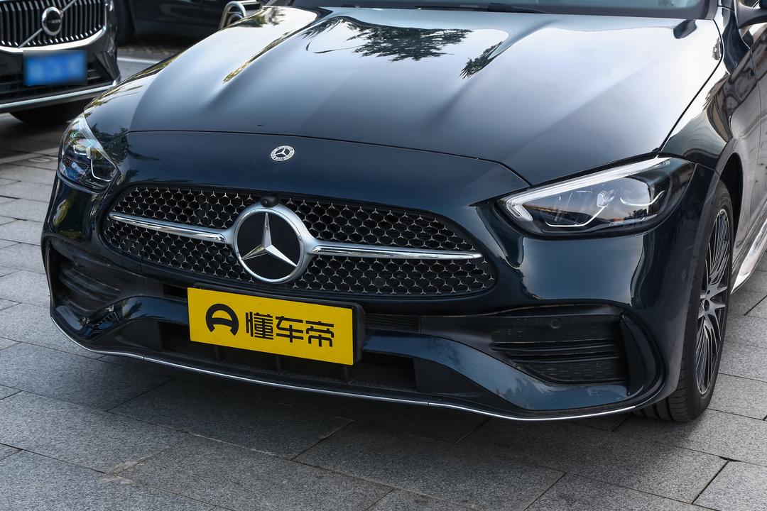 Mercedes-Benz C-Class 2026, фото 9