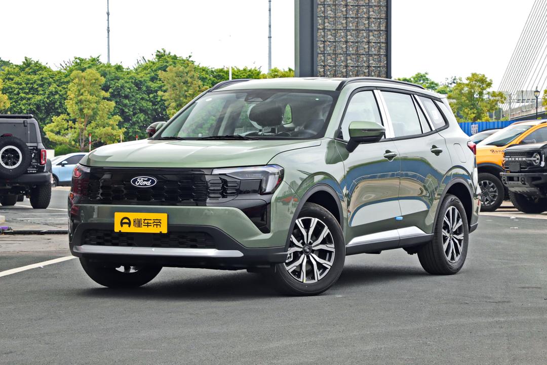 Ford EQUATOR Sport 2026, фото 1