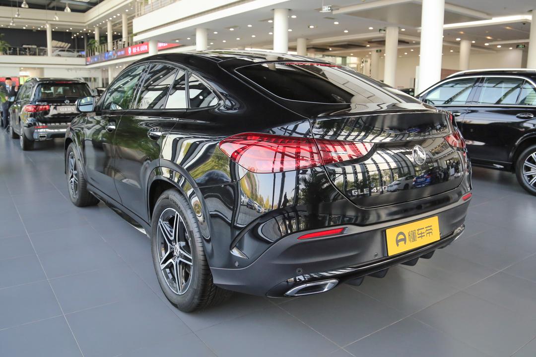 Mercedes-Benz GLE Coupe 2026, фото 5