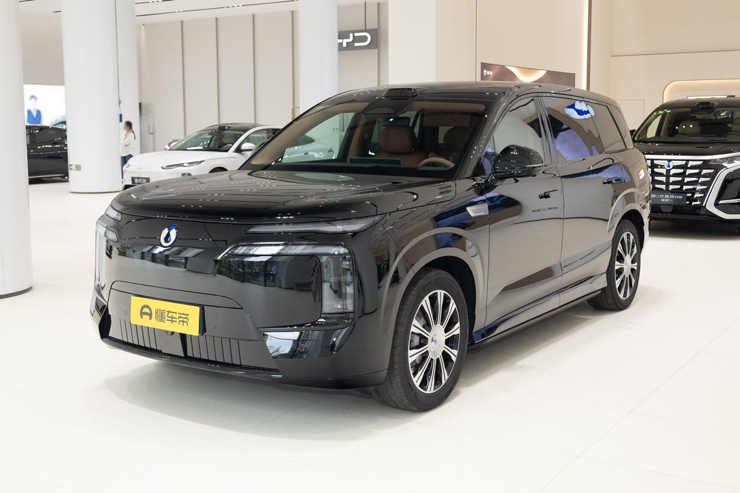 Denza N8L EV