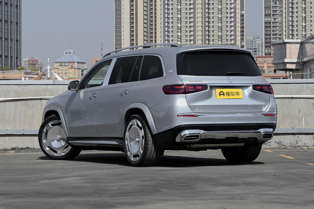 Mercedes-Benz Maybach GLS 2026, фото 4