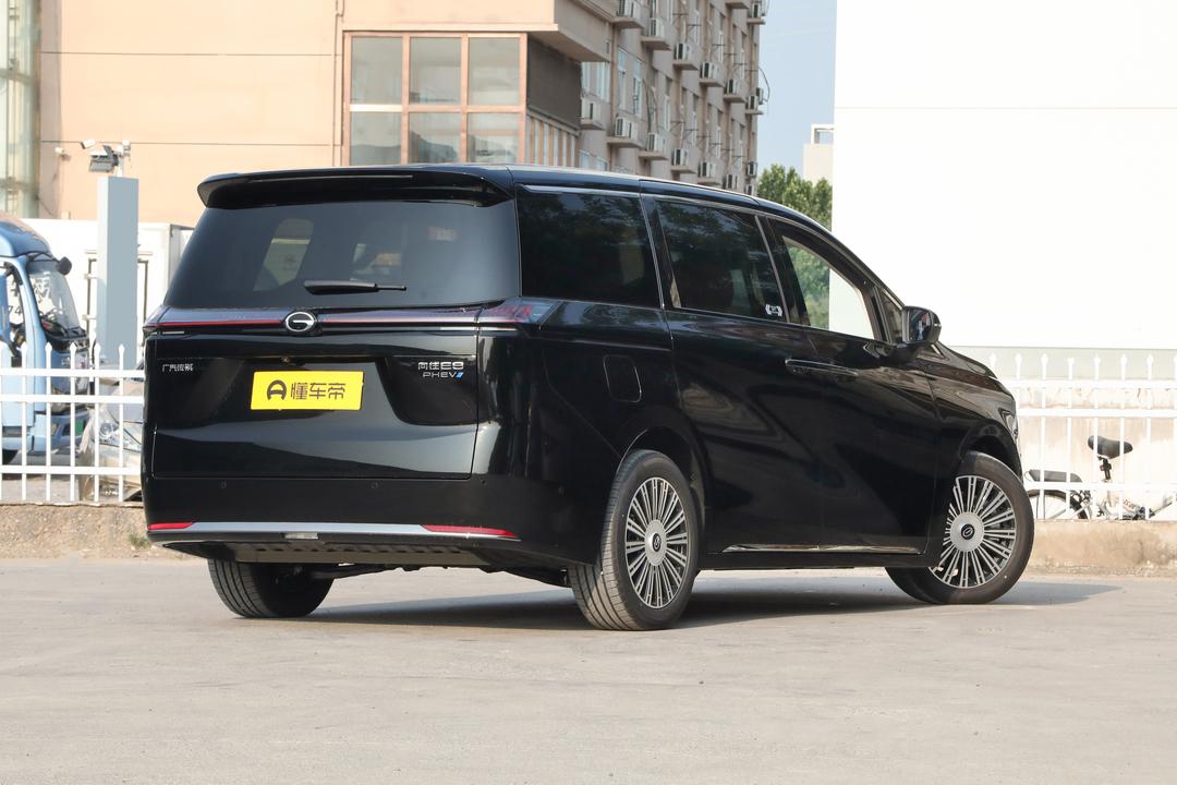 GAC E8 PHEV 2026, фото 7