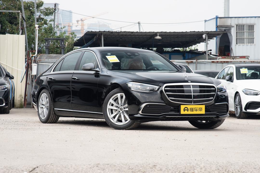 Mercedes-Benz S-Class 2026, фото 3