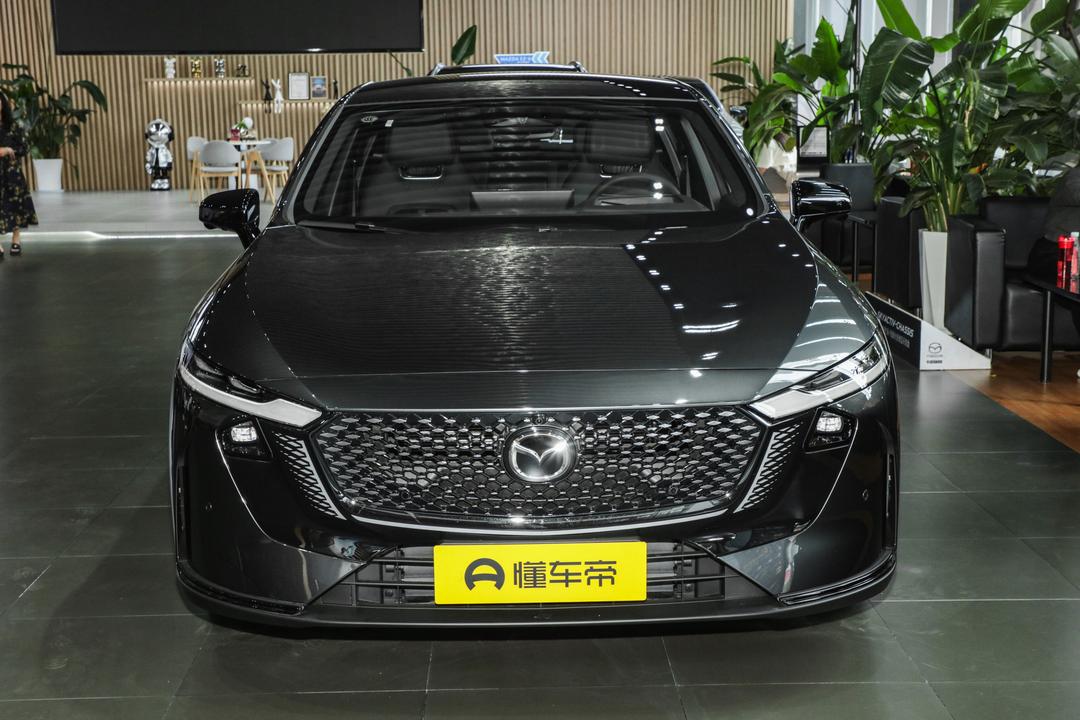 Mazda EZ-6 2026, фото 2