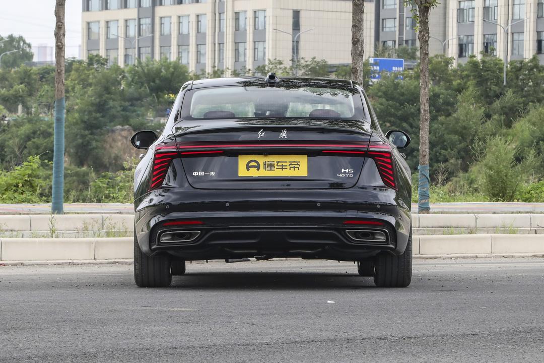 Hongqi H5 2026, фото 6