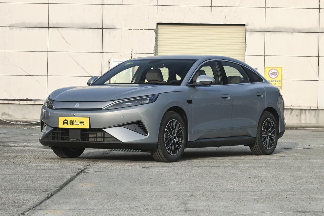 BYD Qin MAX EV 2026, фото 1