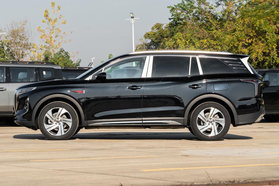Hongqi HS7 PHEV 2026, фото 4