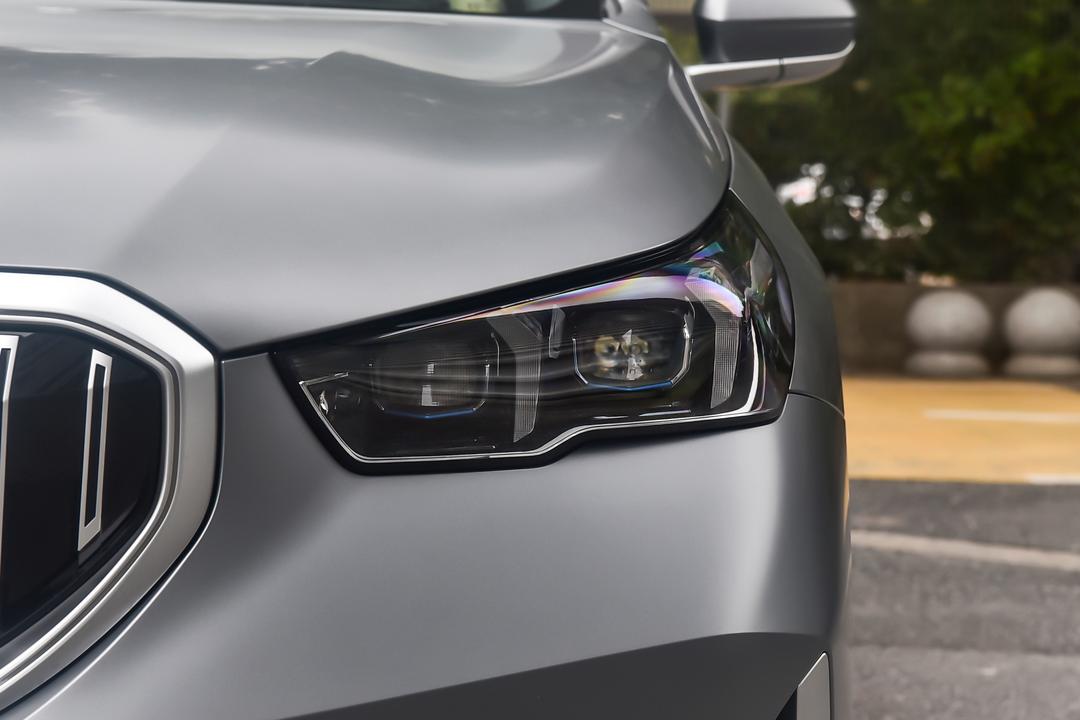 BMW 5 Series 2026, фото 11