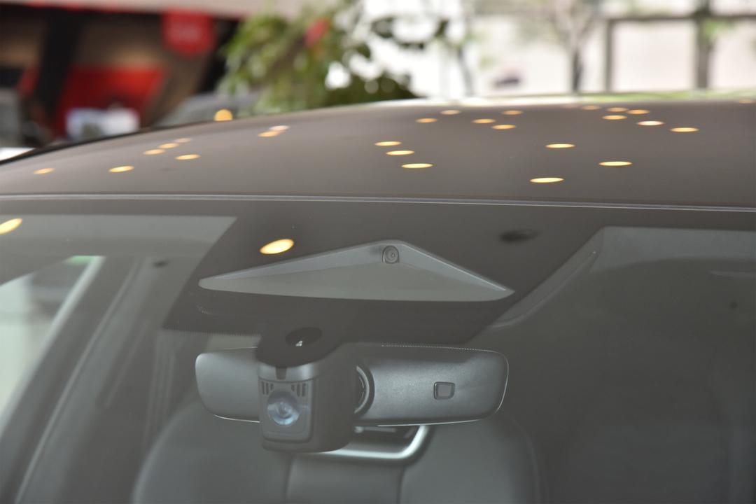 Audi A6L e-tron 2026, фото 13