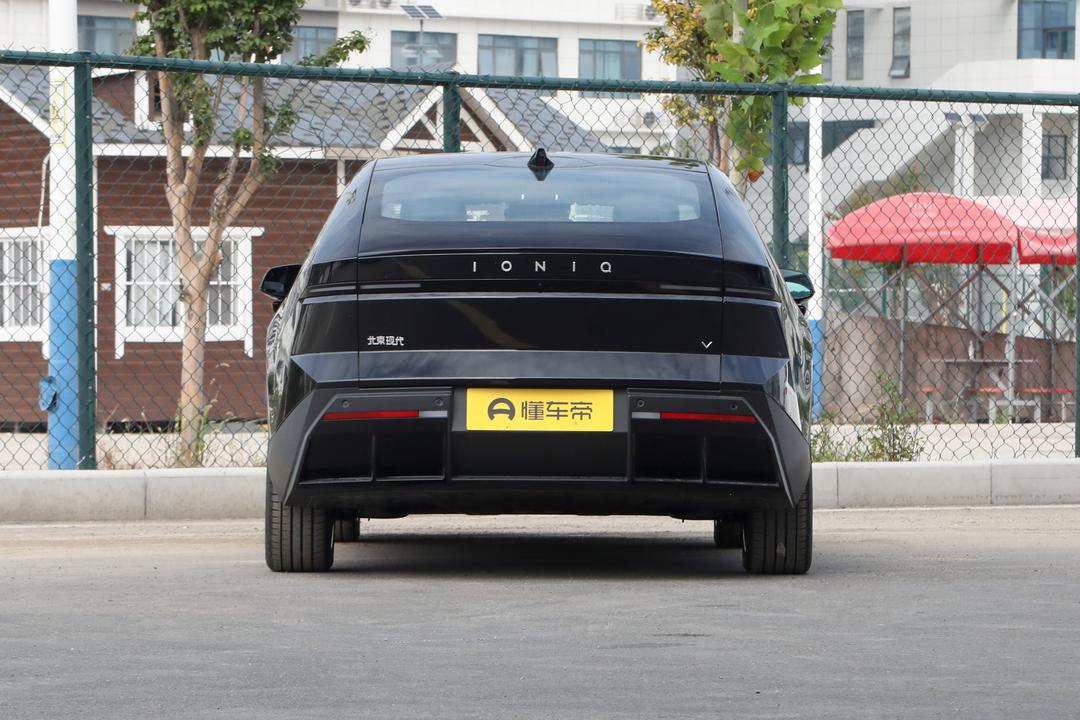 Hyundai IONIQ V 2026, фото 6