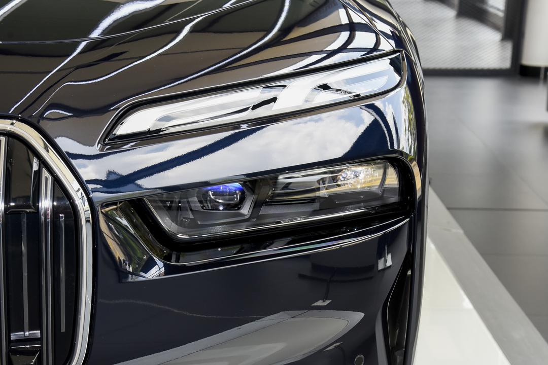 BMW 7-Series 2026, фото 11
