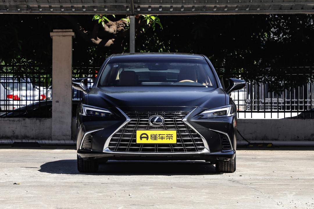 Lexus ES 2026, фото 2