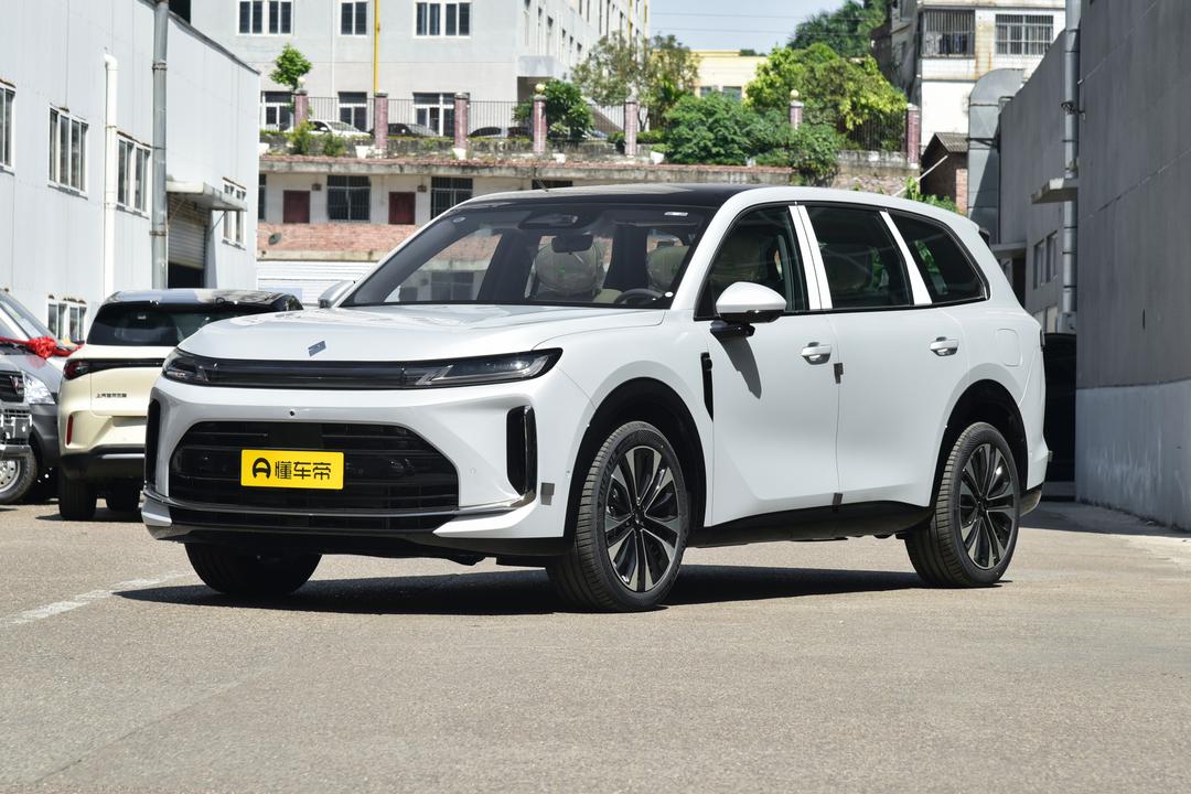 Baojun Huajing S 2026, фото 1