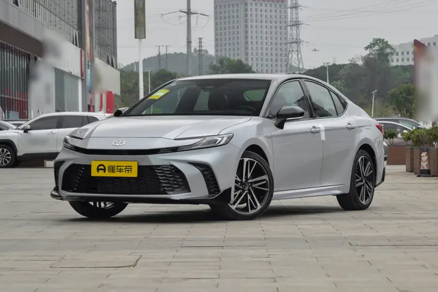 Toyota Camry 2026 — купить из Китая под заказ