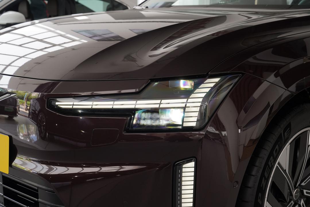 Volvo ES90 2026, фото 14
