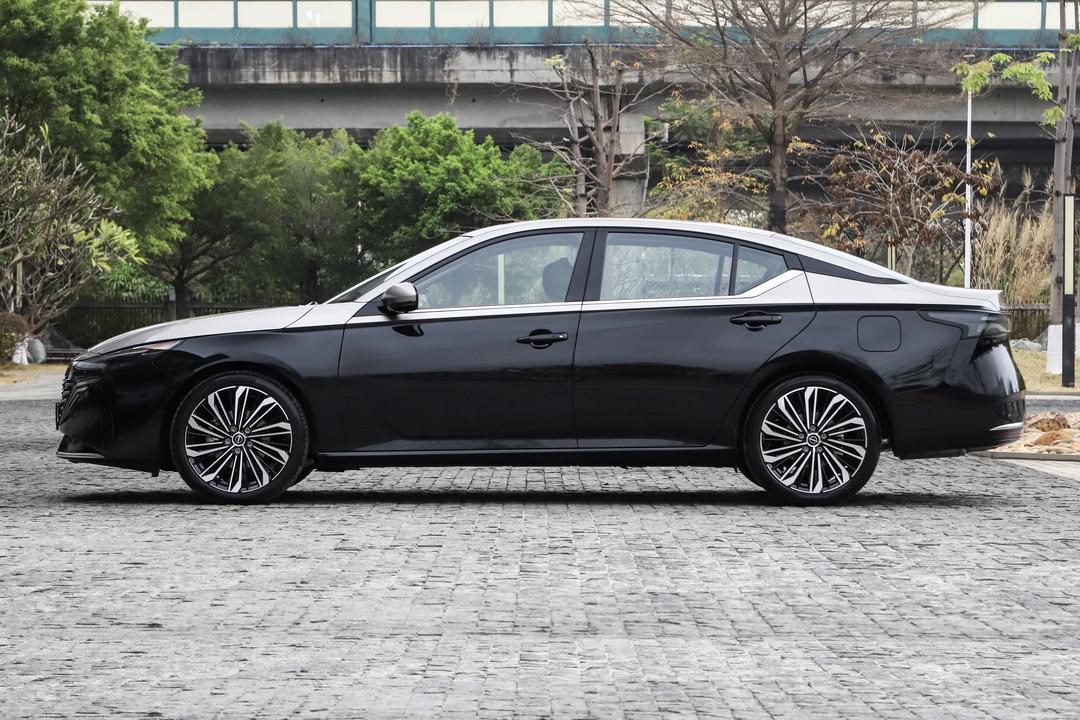 Nissan Altima 2026, фото 4