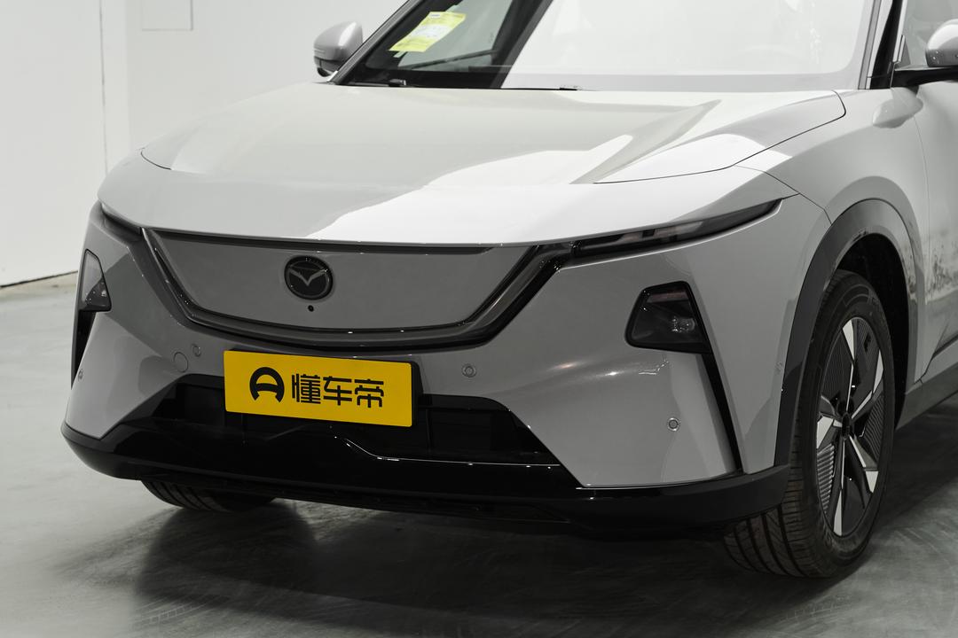 Mazda EZ-60 2026, фото 9