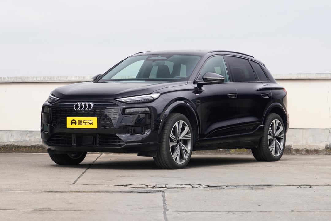 Audi Q6L e-tron 2026, фото 1