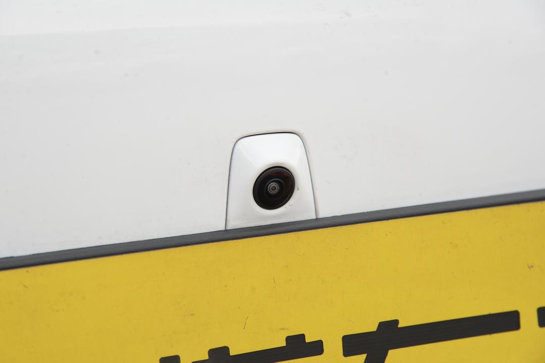 Geely Starlight 8 PHEV 2026, фото 15