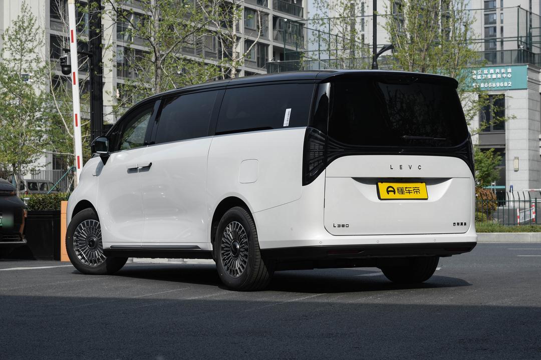Geely Yizhen L380 2026, фото 5