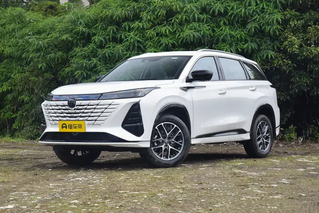 Changan CS75 PLUS 2026 — купить из Китая под заказ