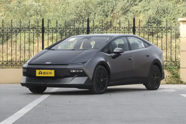 Hyundai IONIQ V 2026 — купить из Китая под заказ