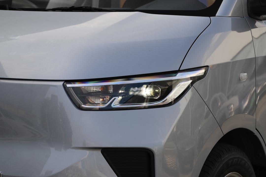 Wuling Yangguang 2026, фото 13