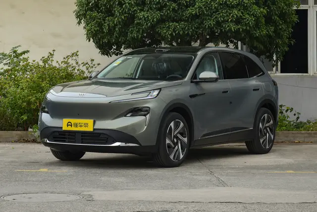 Buick Zhijing E7 2026 — купить из Китая под заказ