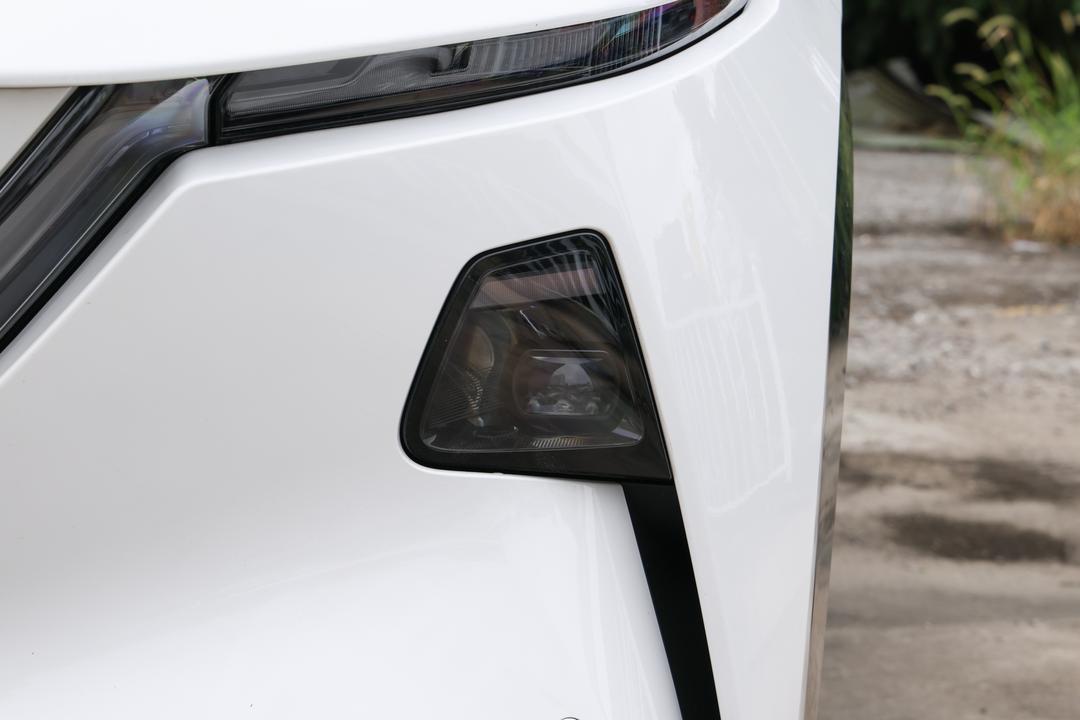 Mazda EZ-60 2026, фото 11