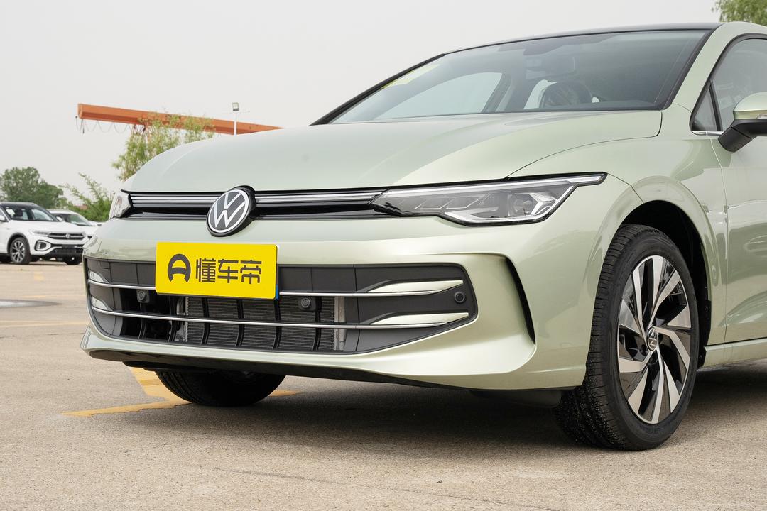 Volkswagen Golf 2026, фото 9