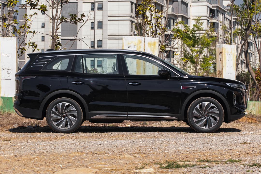 Hongqi HS7 PHEV 2026, фото 8