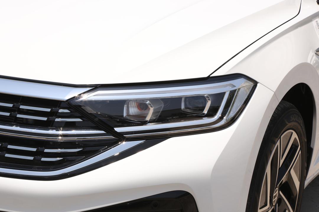 Volkswagen Sagitar 2026, фото 13