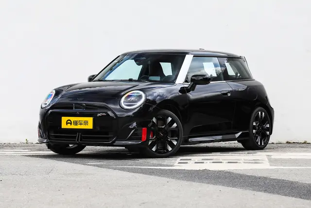 MINI JCW EV 2026 — купить из Китая под заказ