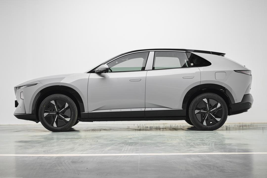 Mazda EZ-60 2026, фото 4