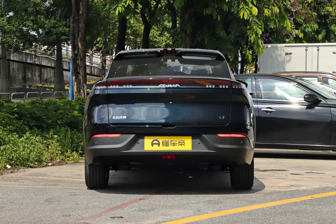 Dongfeng L7 PHEV 2026, фото 6