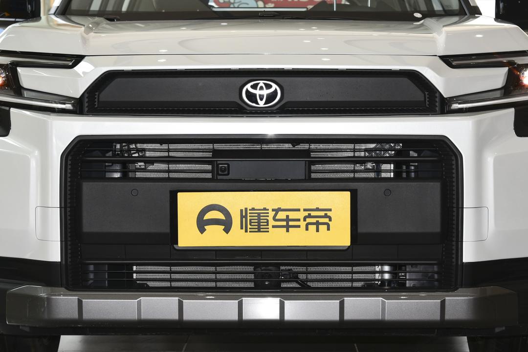 Toyota RAV4 2026, фото 10