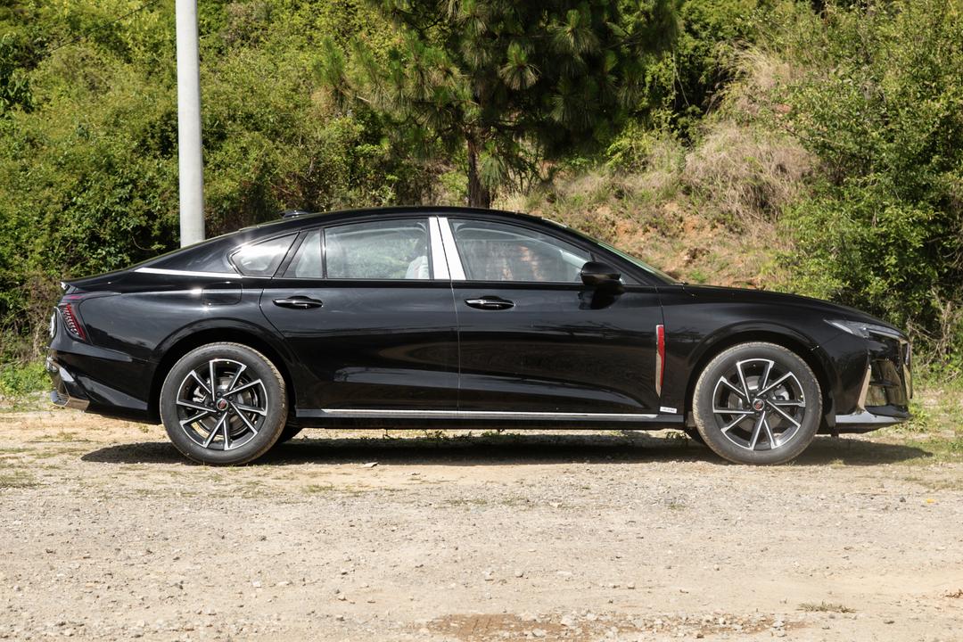 Hongqi H6 2026, фото 8