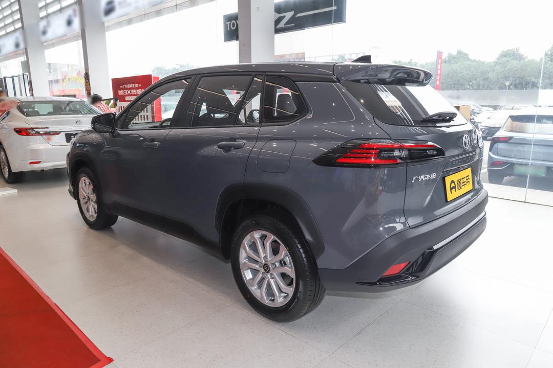 Toyota Frontlander 2026, фото 5