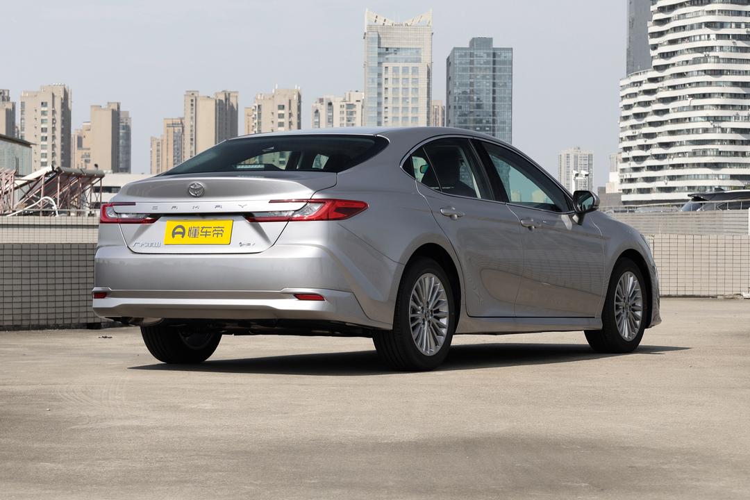 Toyota Camry 2026, фото 7