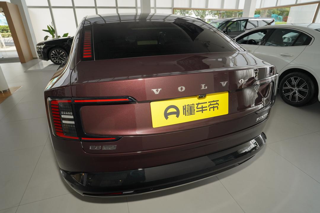 Volvo ES90 2026, фото 6