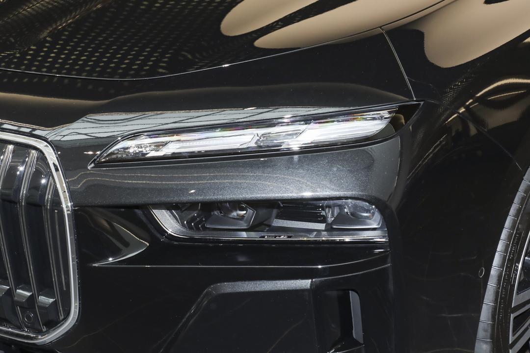 BMW 7-Series 2026, фото 12