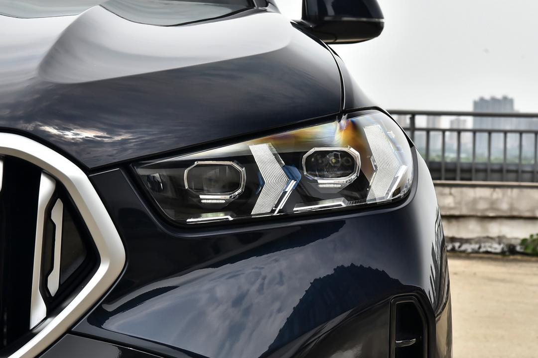 BMW X6 2026, фото 12