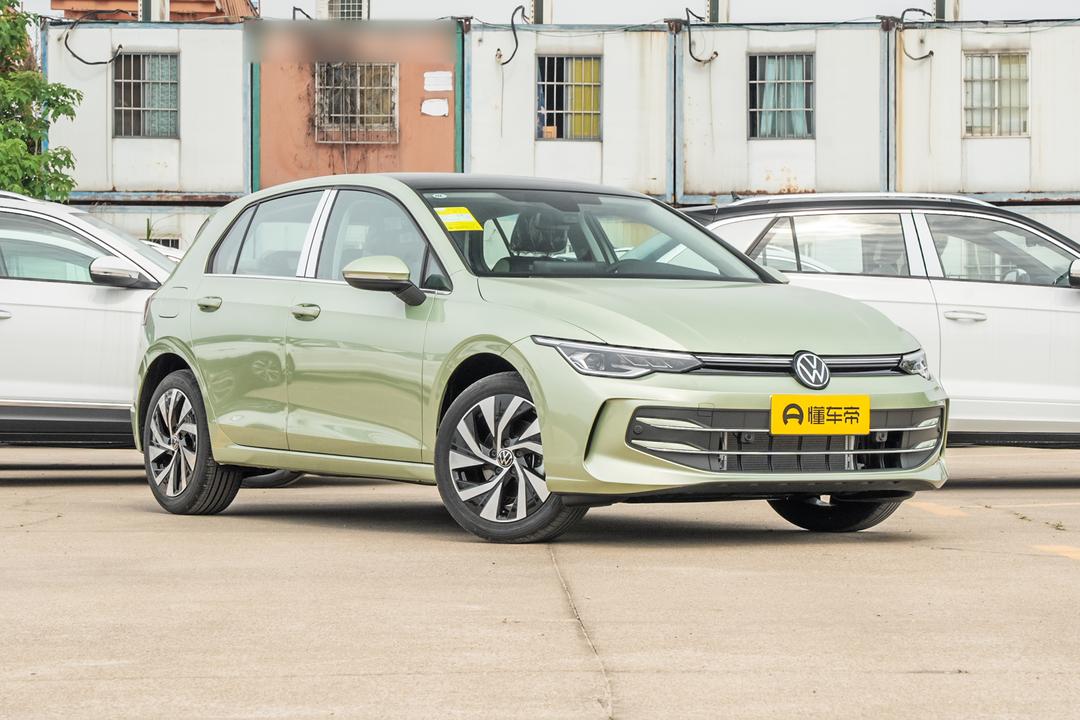 Volkswagen Golf 2026, фото 3