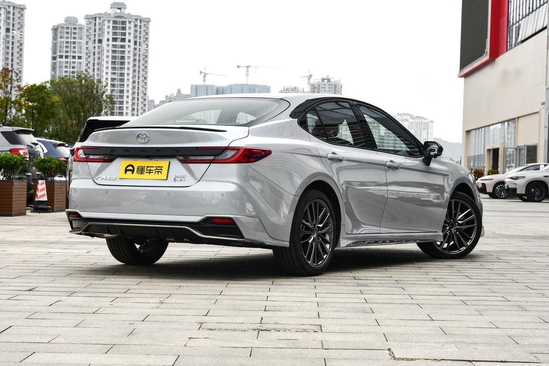 Toyota Camry 2026, фото 7