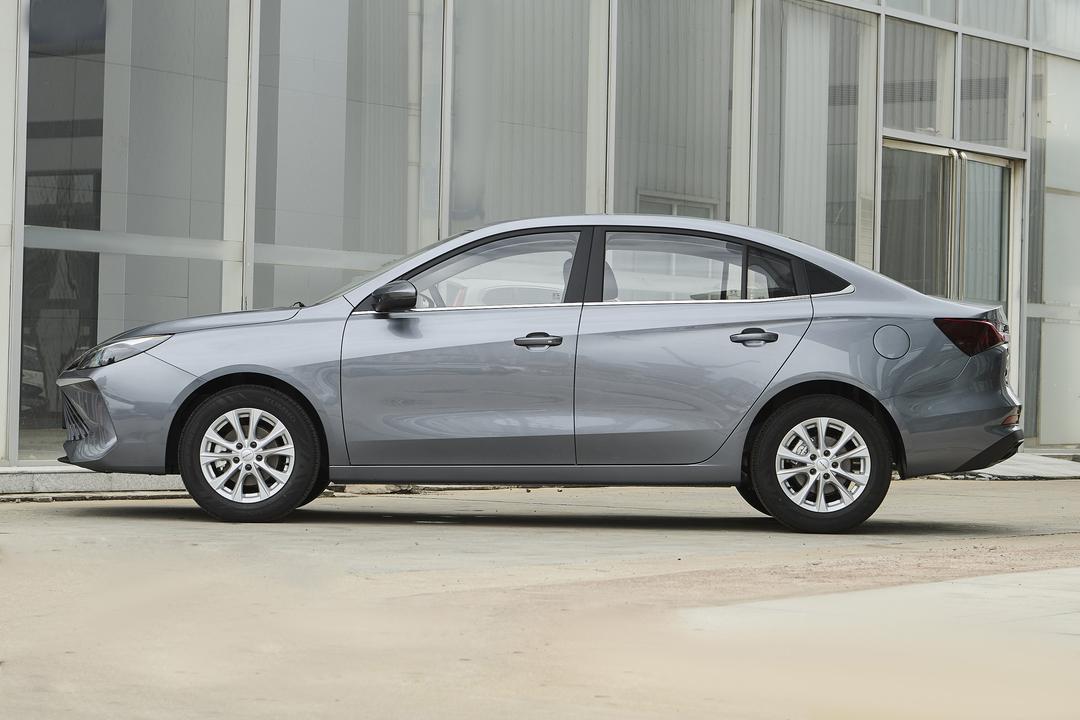 Roewe i5 2026, фото 4