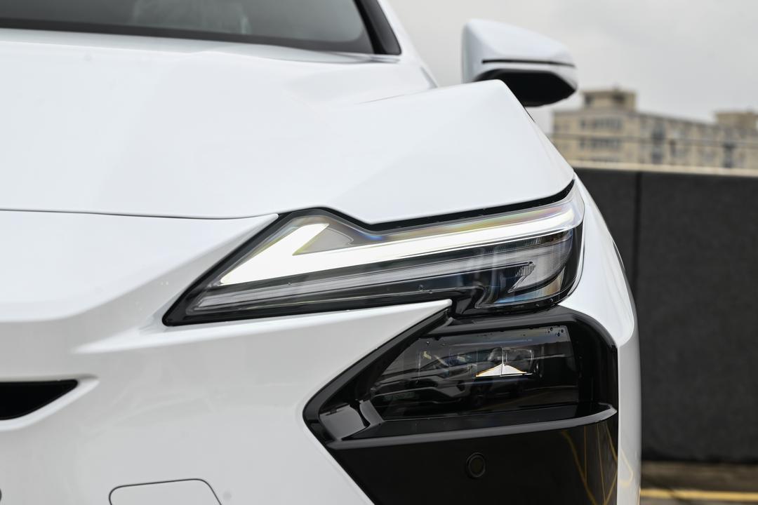 Lexus ES 2026, фото 12