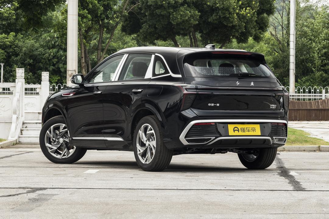 Hongqi HS3 PHEV 2026, фото 5