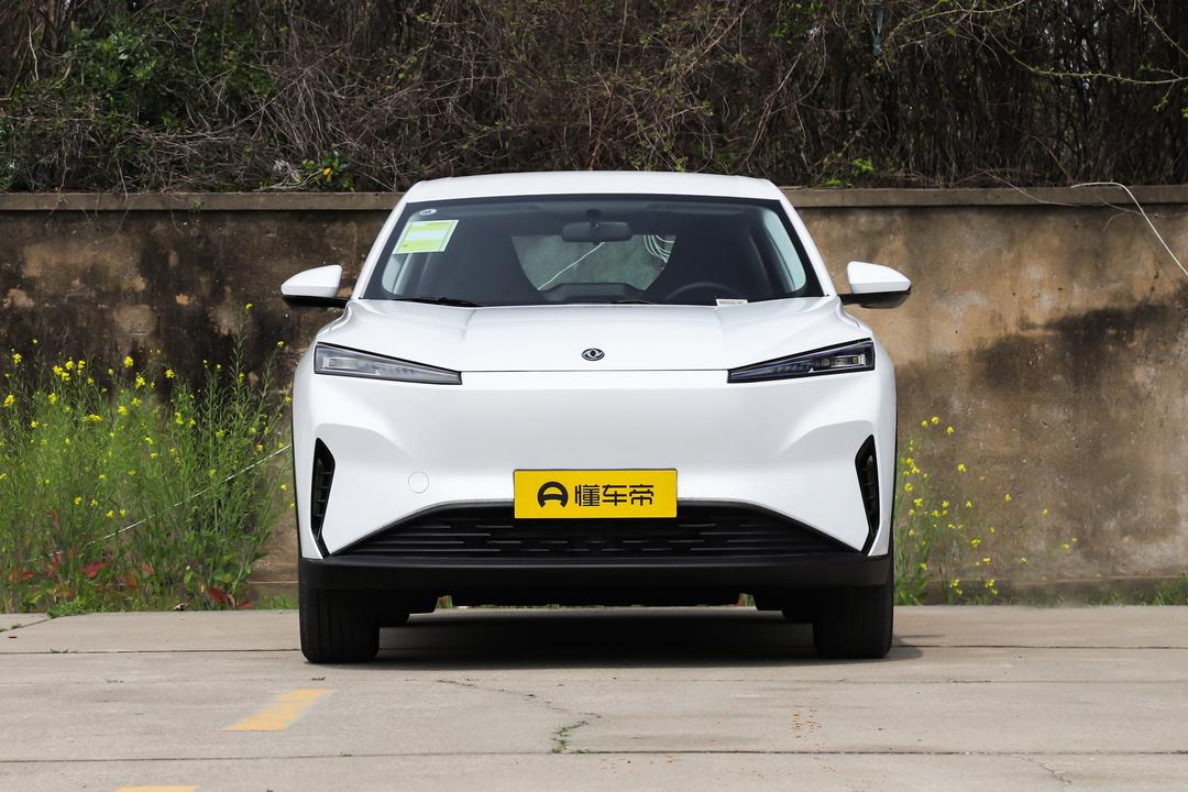 Dongfeng SKY EV01 2026, фото 2